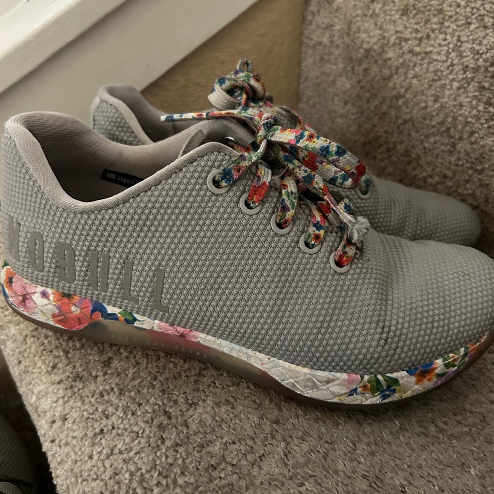 NOBULL Women's Gray Floral Sneakers